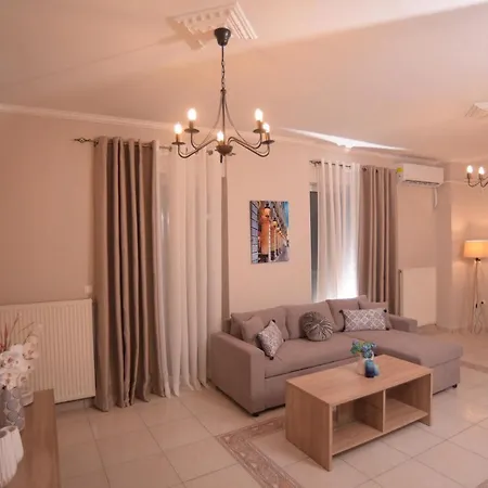 Lejlighed Family Cozy House Anemomylos